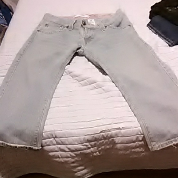 Levi's 504 Slouch Capri's - Picture 3 of 8